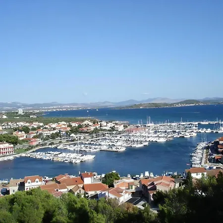Mit Balkon In Guter Lage Apartment Tribunj (Sibenik-Knin)